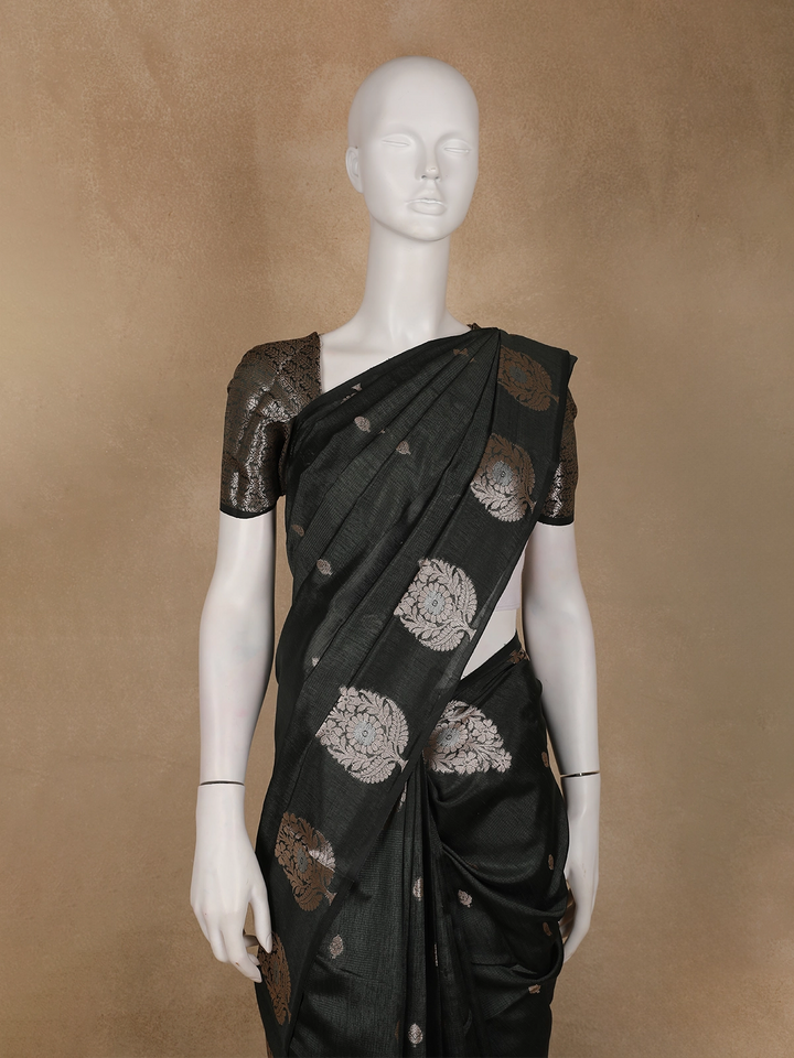 Dark Green Leaf Motif Woven Banarasi Silk Saree - Diadem
