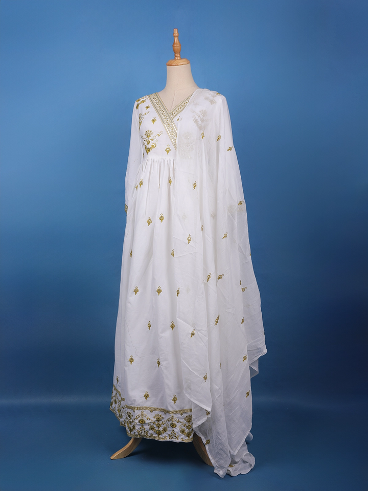 Elegant White Anarkali Style Floral Embroidery Salwar Suit - Diadem