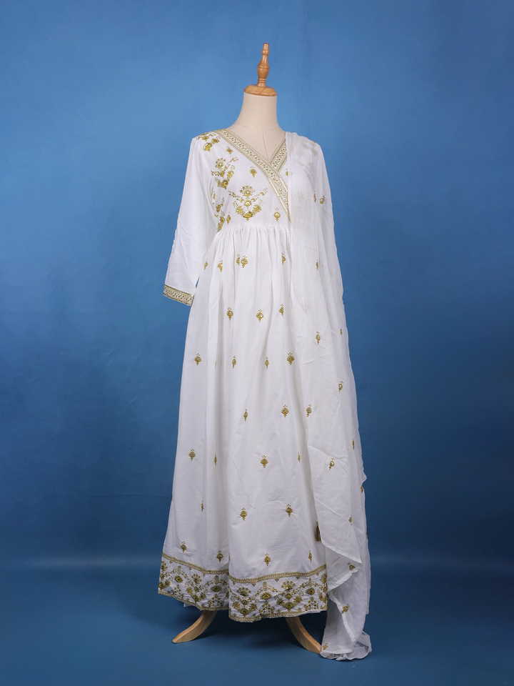 Elegant White Anarkali Style Floral Embroidery Salwar Suit - Diadem