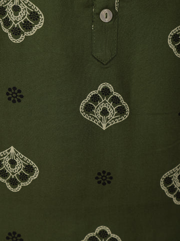 Green Floral Design Print Rayon Kurti - Diadem