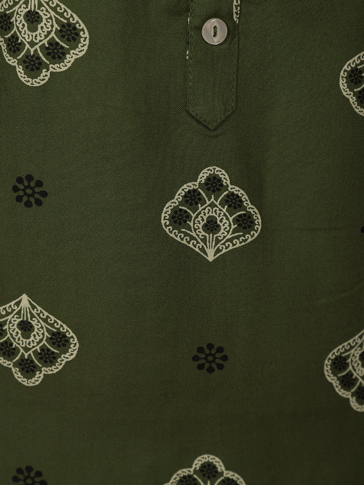 Green Floral Design Print Rayon Kurti - Diadem