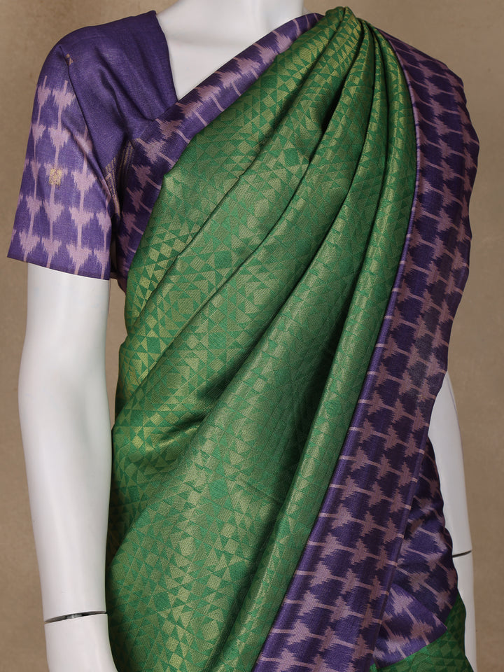 Green Abstract Designed Semi Tussar Saree - Diadem