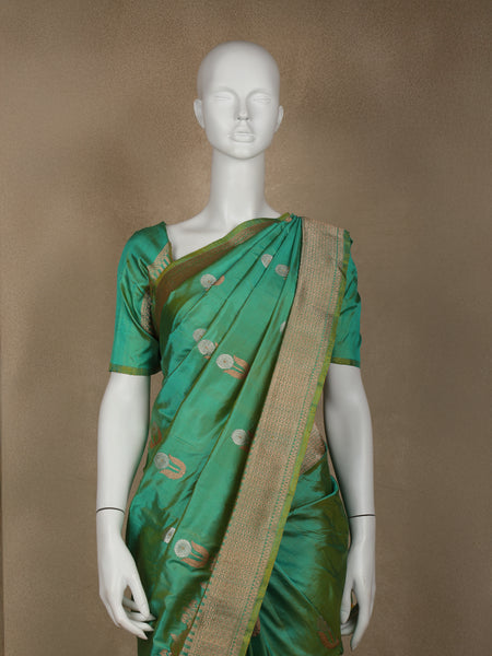 Green Floral Designed Banarasi Silk Saree - Diadem