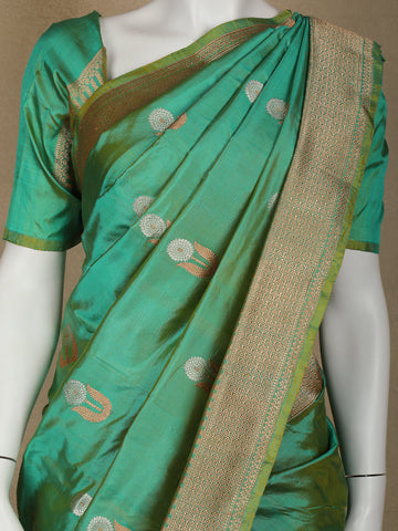 Green Floral Designed Banarasi Silk Saree - Diadem