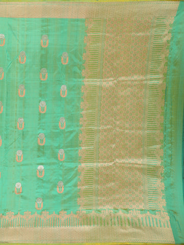 Green Floral Designed Banarasi Silk Saree - Diadem