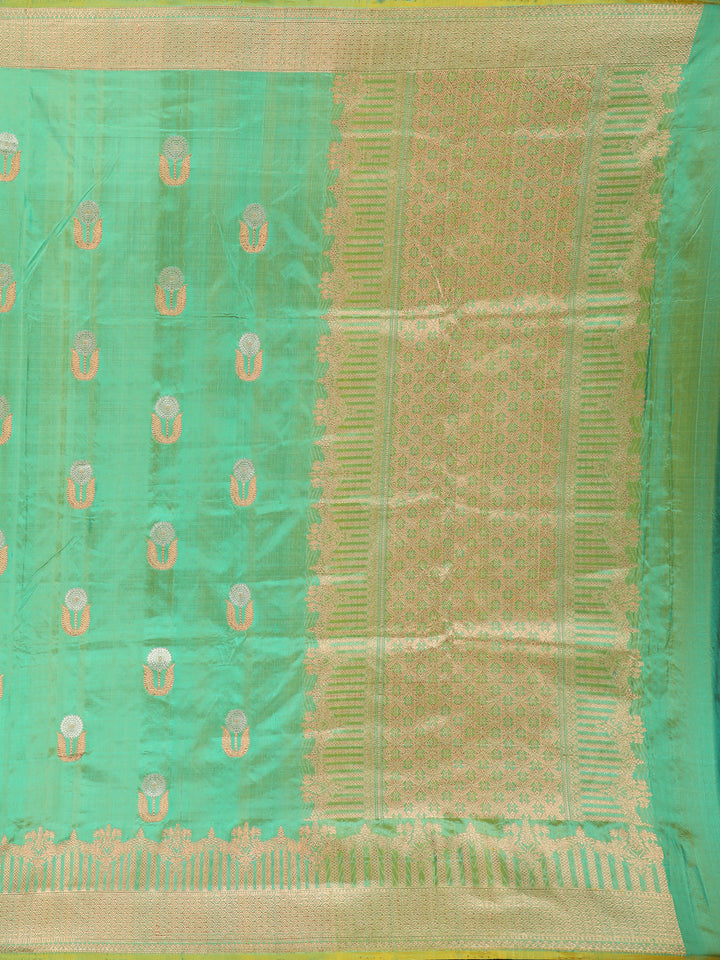 Green Floral Designed Banarasi Silk Saree - Diadem