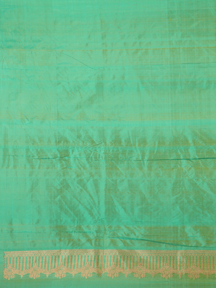 Green Floral Designed Banarasi Silk Saree - Diadem