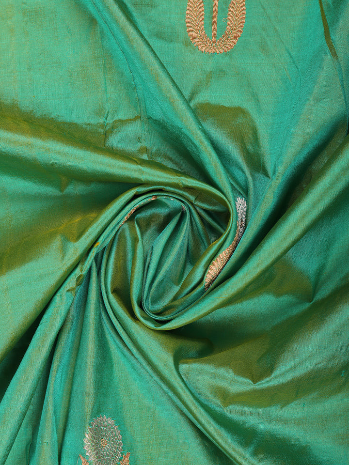 Green Floral Designed Banarasi Silk Saree - Diadem