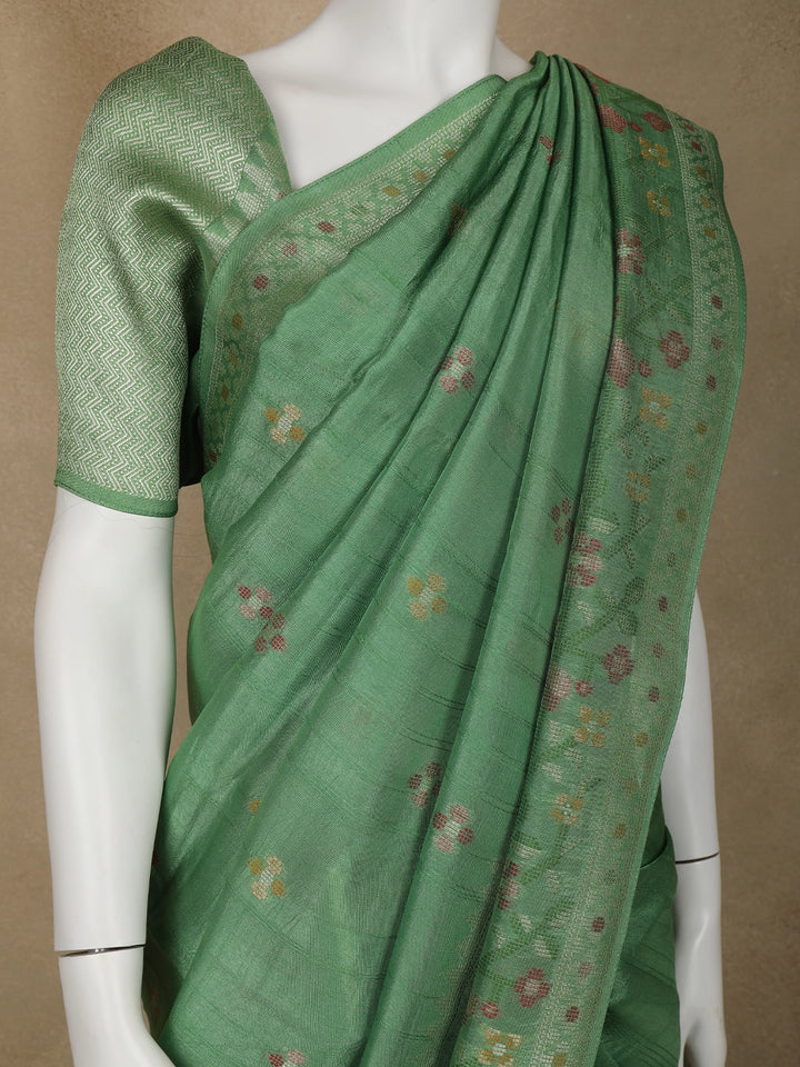 Green Floral Designed Raw Silk Saree - Diadem