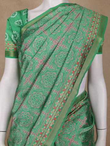 Green Floral Designed Semi Silk Saree - Diadem