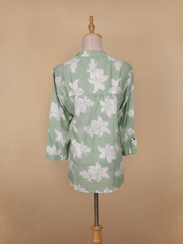 Green Floral Printed Cotton Kurti Top - Diadem