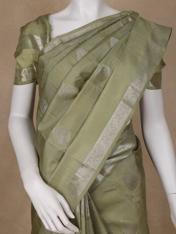 Green Floral and Checks Woven Silk saree - Diadem