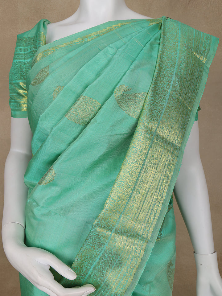Green Paisley Weave Pure Kanchipuram Silk Saree - Diadem