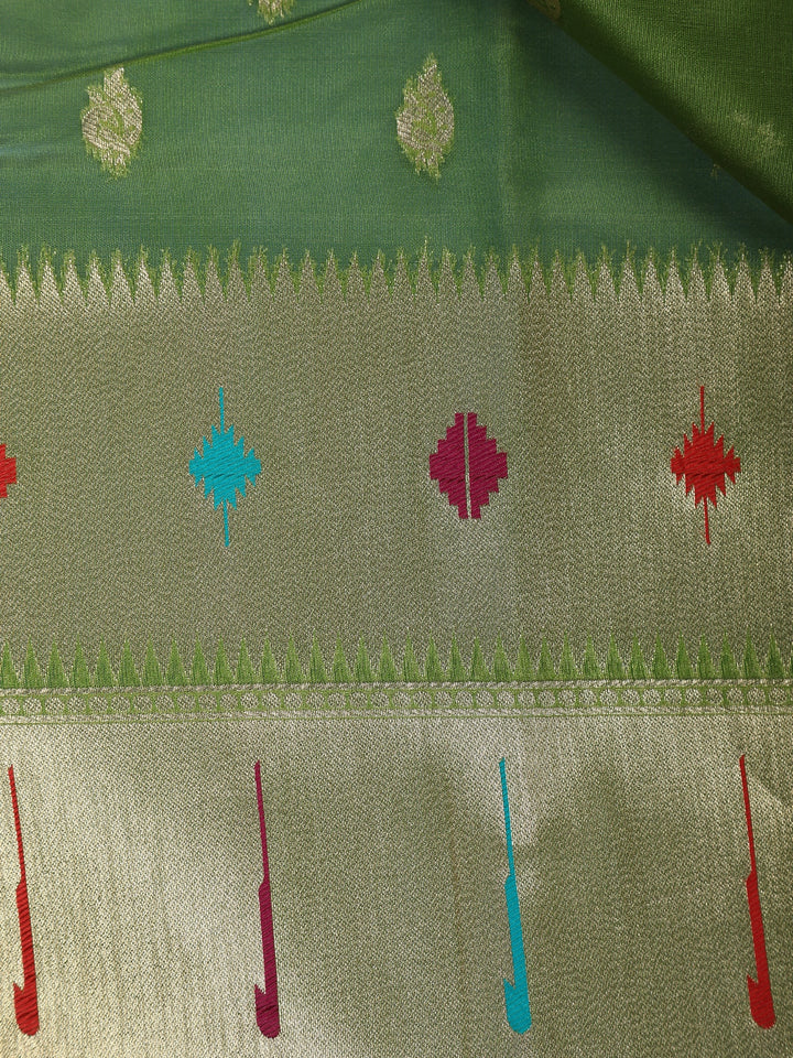 Green Peacock Designed Soft Silk Saree - Diadem