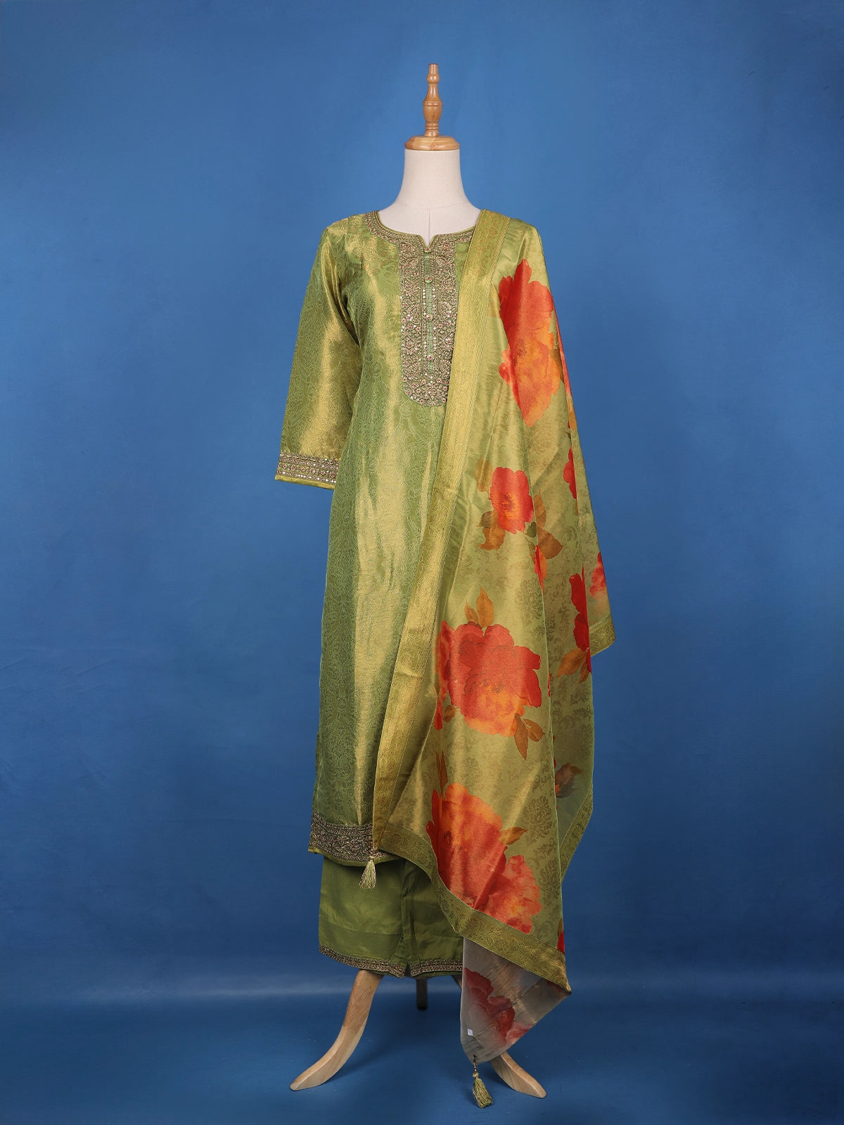 Green loral Design Sequins Banarasi Silk Salwar Suit - Diadem