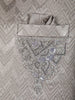 Grey Arrow Design Jacquard Men's Suit with Embroidered Collar and Pocket Detailing