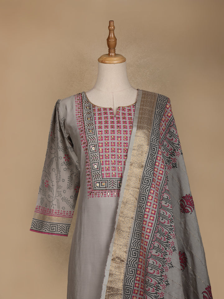 Grey Floral Designed Semi Silk Salwar Suit - Diadem
