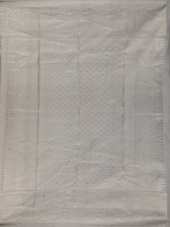 Ivory Floral Woven Pure Kanchipuram Silk Saree - Diadem