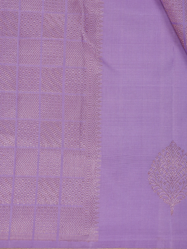 Lavender Geometric Checks And Leaf Motif Woven Pure Kanchipuram Silk Saree - Diadem