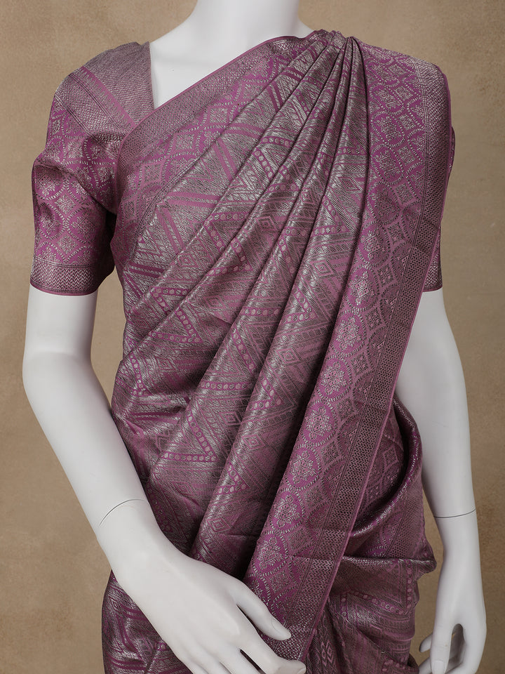 Lavender Diamond Woven Pure Kanchipuram Silk Saree - Diadem