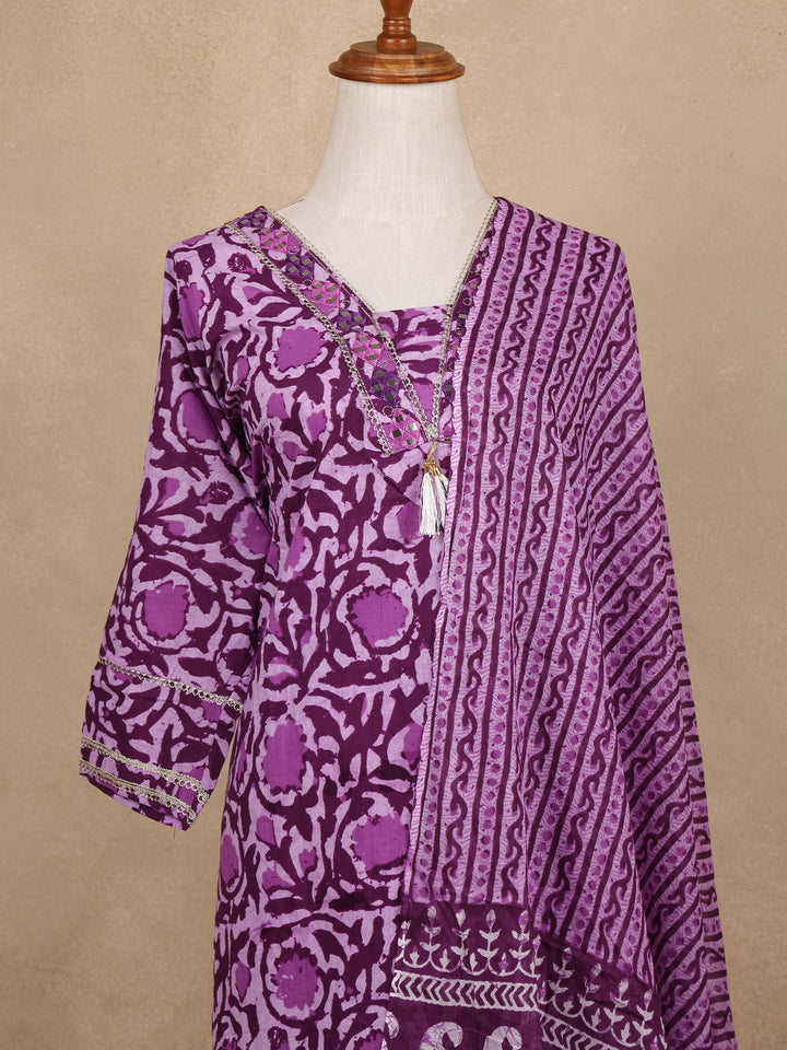 Lavender Floral Design Printed Cotton Salwar Suit - Diadem