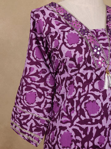 Lavender Floral Design Printed Cotton Salwar Suit - Diadem