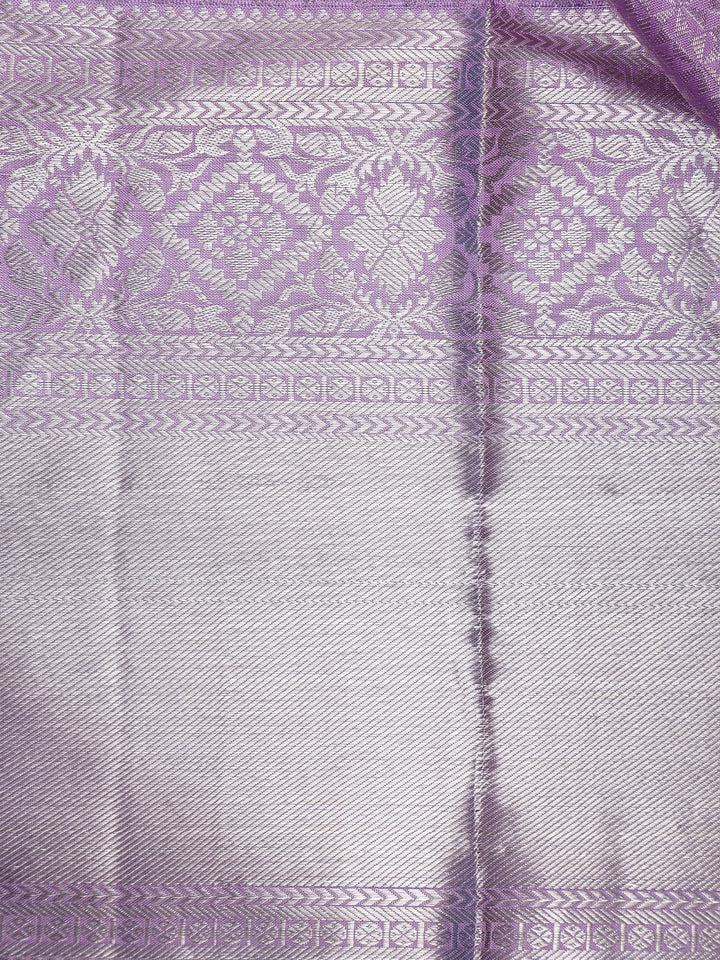 Lavender Floral Woven Pure Kanchipuram Silk Saree - Diadem