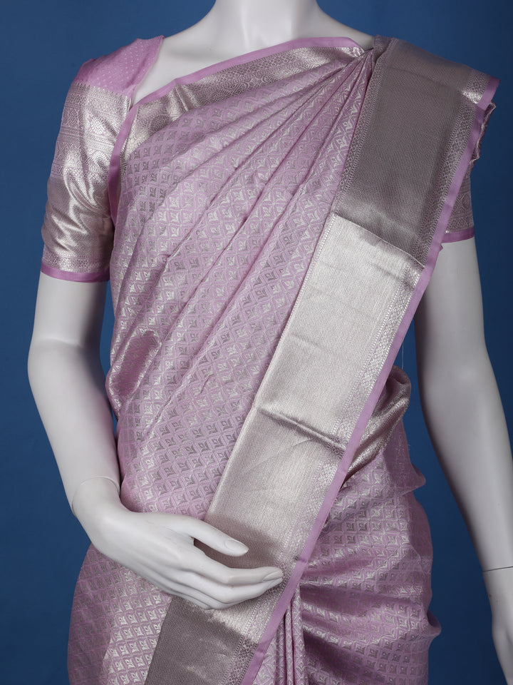 Lavender Floral Woven Pure Kanchipuram Silk Saree - Diadem