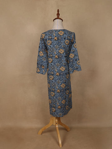 Light Blue Floral Printed Rayon Kurti - Diadem