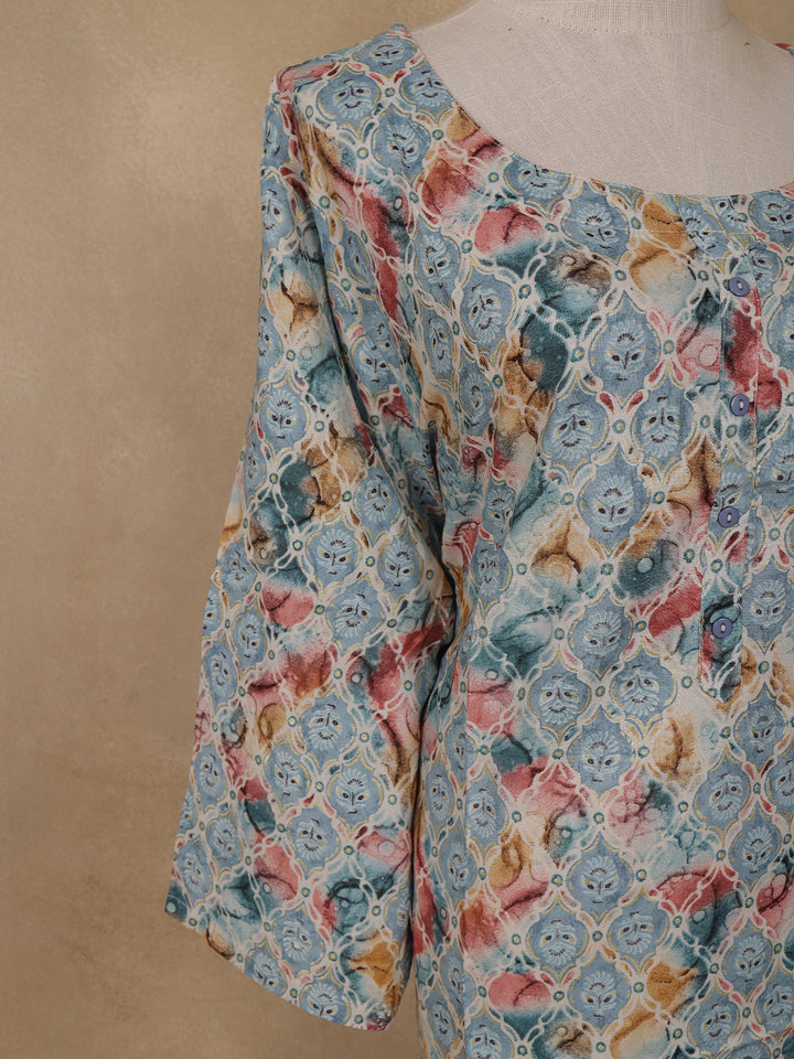 Light Blue Geometric Floral Printed Rayon Kurti - Diadem