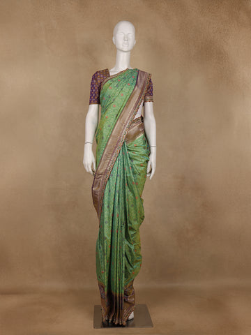 Light Green Geometric Diamond Designed Silk Saree - Diadem