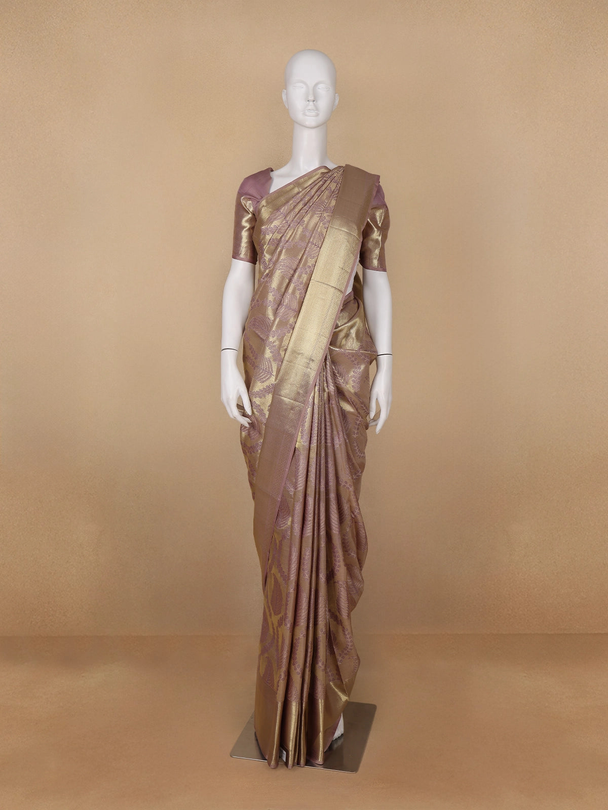 Light Pink Floral Woven Pure Kanchipuram Silk Saree - Diadem
