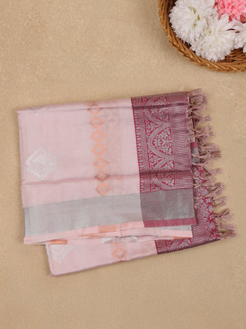 Light Pink Geometric Diamond Designed Silk Saree - Diadem