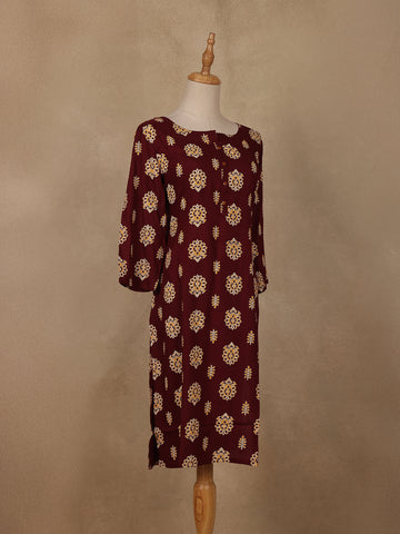 Maroon Floral Print Cotton Kurti - Diadem
