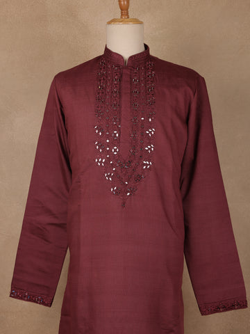 Maroon Solid Design Cotton Kurta - Diadem