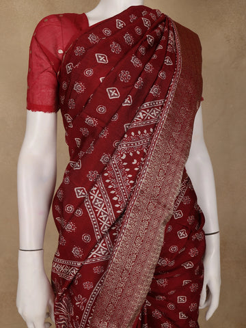 Maroon Floral Printed Cotton Saree - Diadem