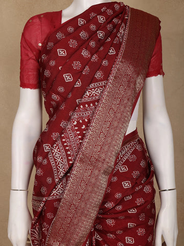 Maroon Floral Printed Cotton Saree - Diadem