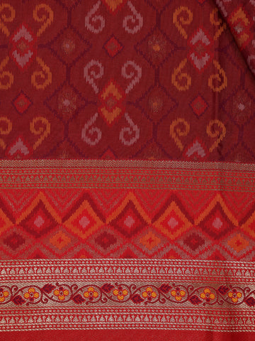 Maroon Geometric Motif pattern Silk Saree - Diadem