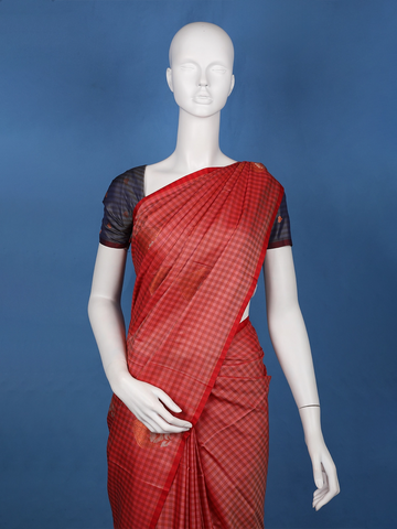 Maroon Red Checked Pattern Silk Saree - Diadem