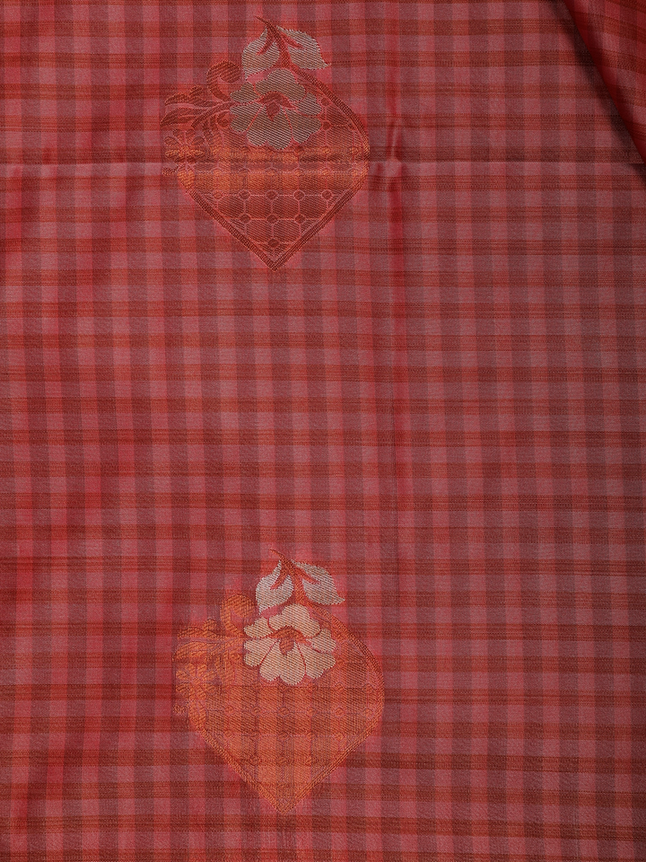 Maroon Red Checked Pattern Silk Saree - Diadem
