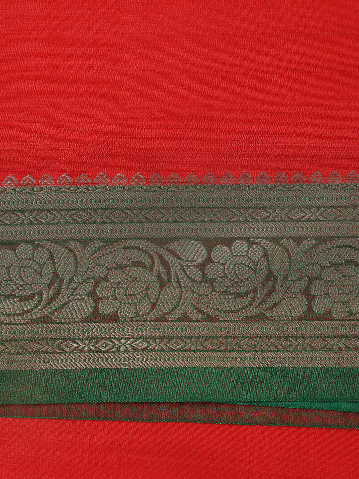 Maroon Solid Designed Woven Banarasi Silk Saree - Diadem