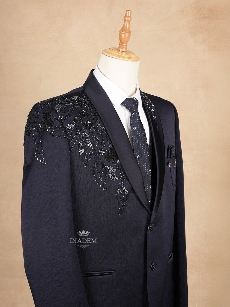 Dark Blue Coat Suit Set with Floral Embroidery Designs and Tie