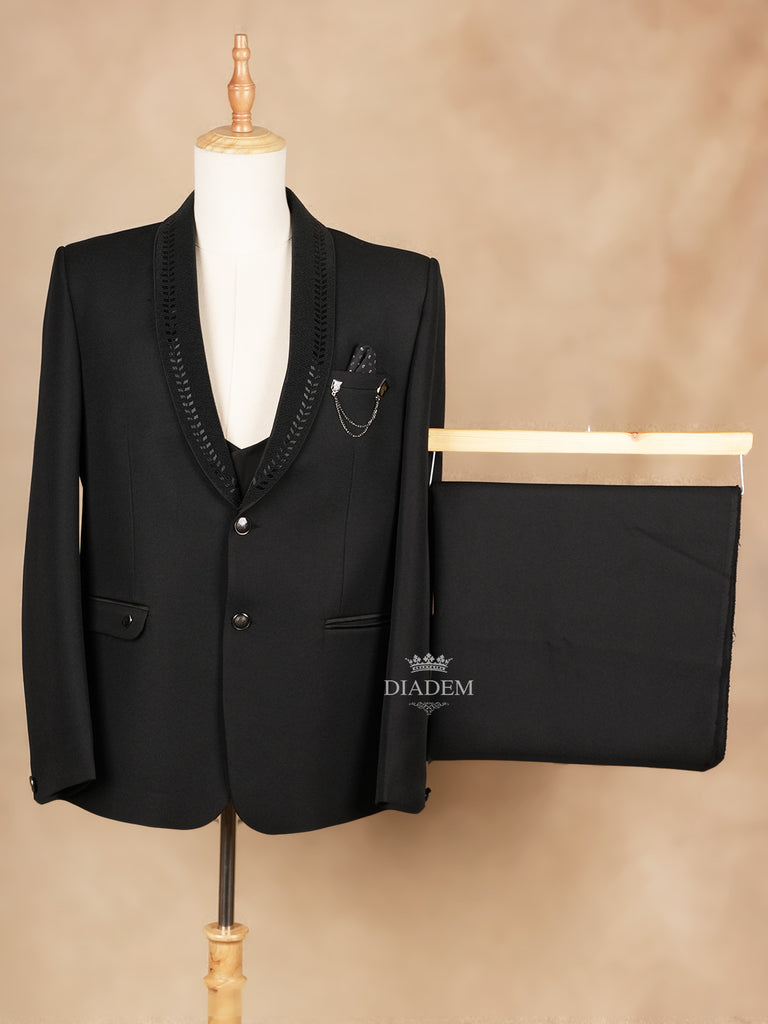 Black Coat Suit Set with Embroidery Designs and Brooch