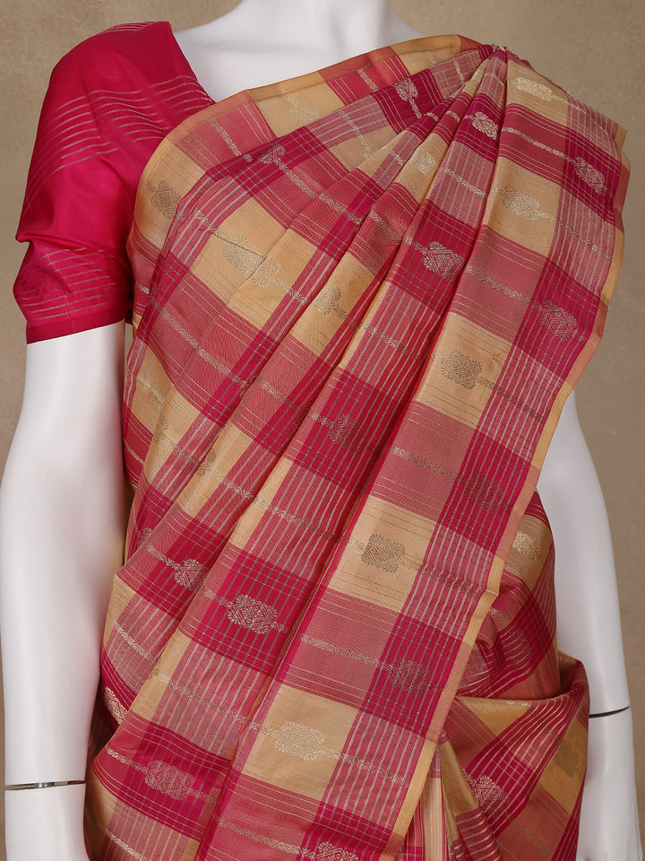 Multicolor Checks woven Silk Saree - Diadem