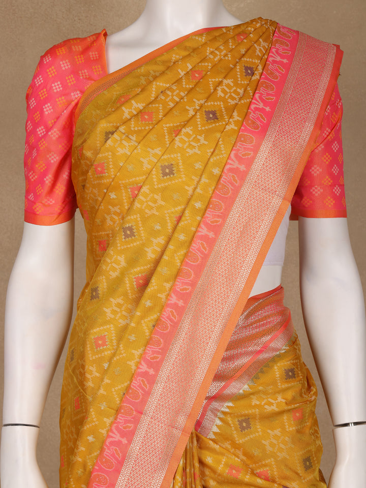 Mustard Yellow Geometric Motif pattern Silk Saree - Diadem