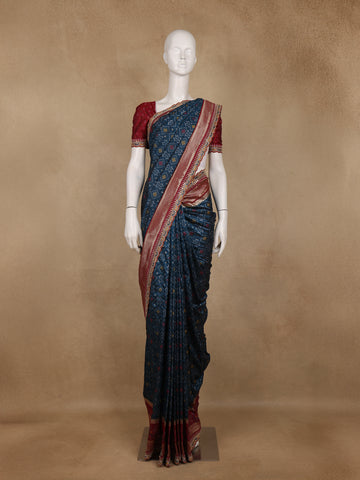 Navy Blue Geometric Diamond Designed Soft Silk Saree - Diadem