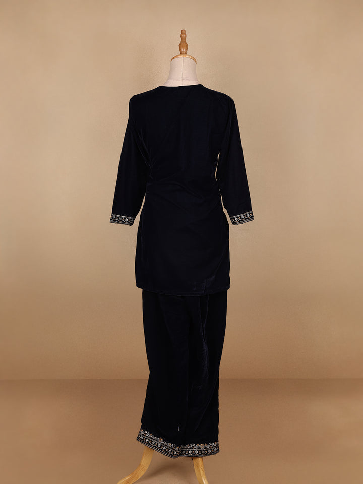 Navy Blue Paisley Designed Velvet Co Ord Salwar Suit - Diadem