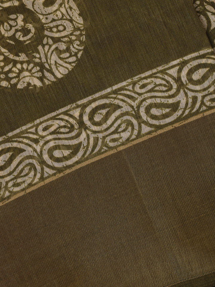 Olive Green Paisley Circle Motif Printed Cotton Saree - Diadem