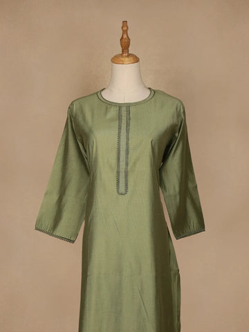 Olive Green Plain Cotton Rayon Kurti - Diadem