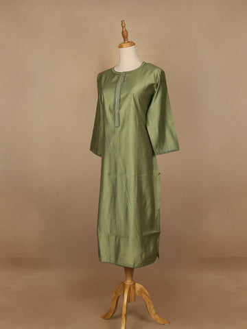 Olive Green Plain Cotton Rayon Kurti - Diadem